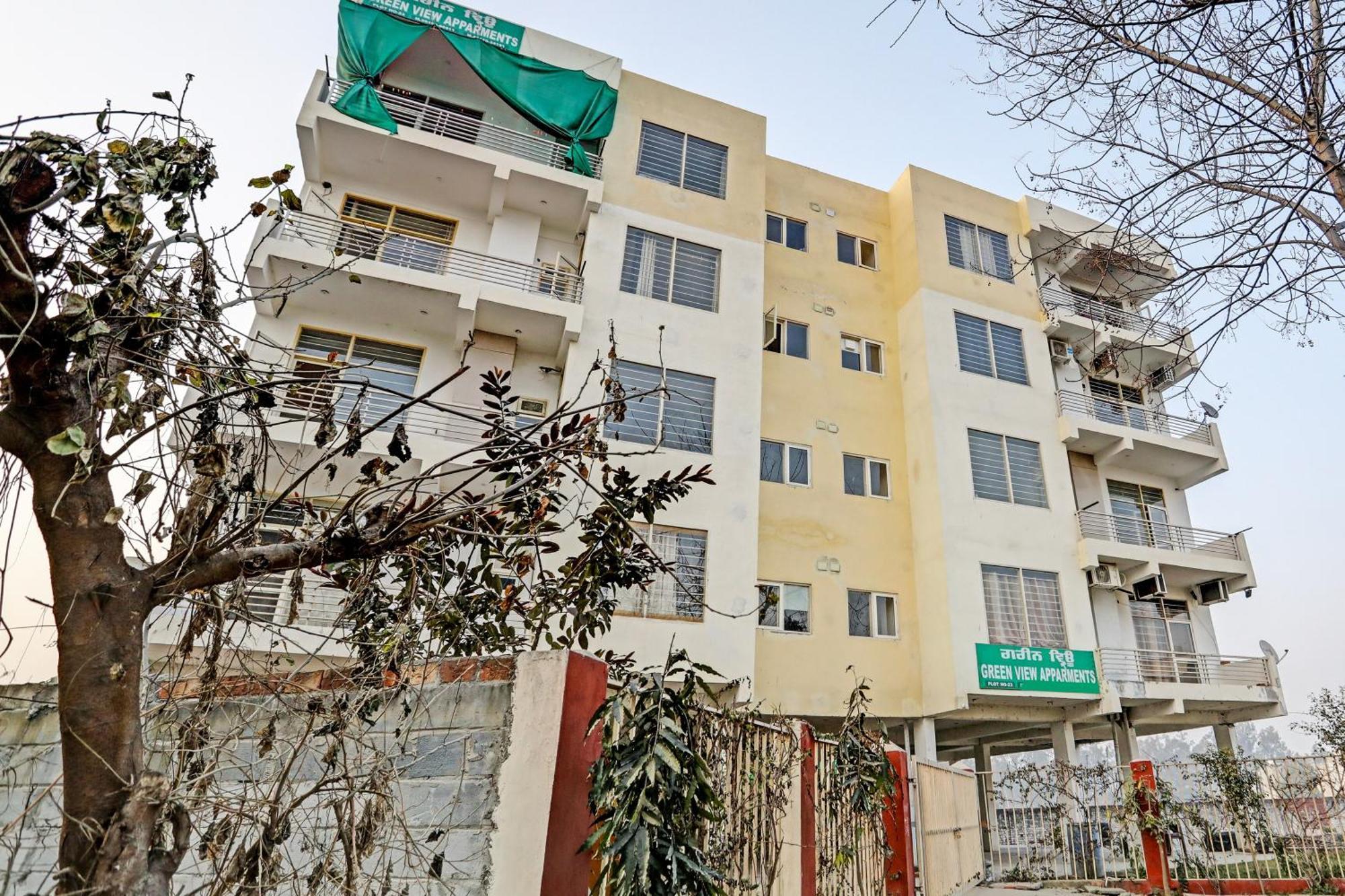 Oyo Home Green View Appartments Beās Εξωτερικό φωτογραφία